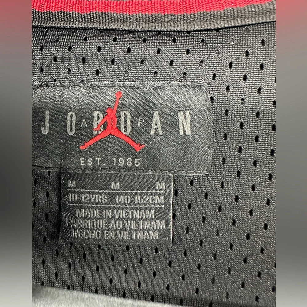 Jordan Track Jacket Black Youth‎ Medium 10-12 year Red Jump Man Full Zip